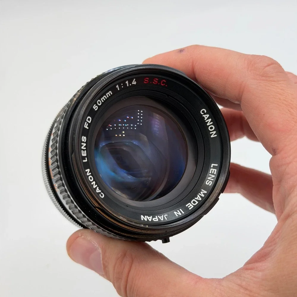 Canon FD 50mm f1.4 SSC Prime Lens Manual Focus SLR Breech Lock W/ Case Japan